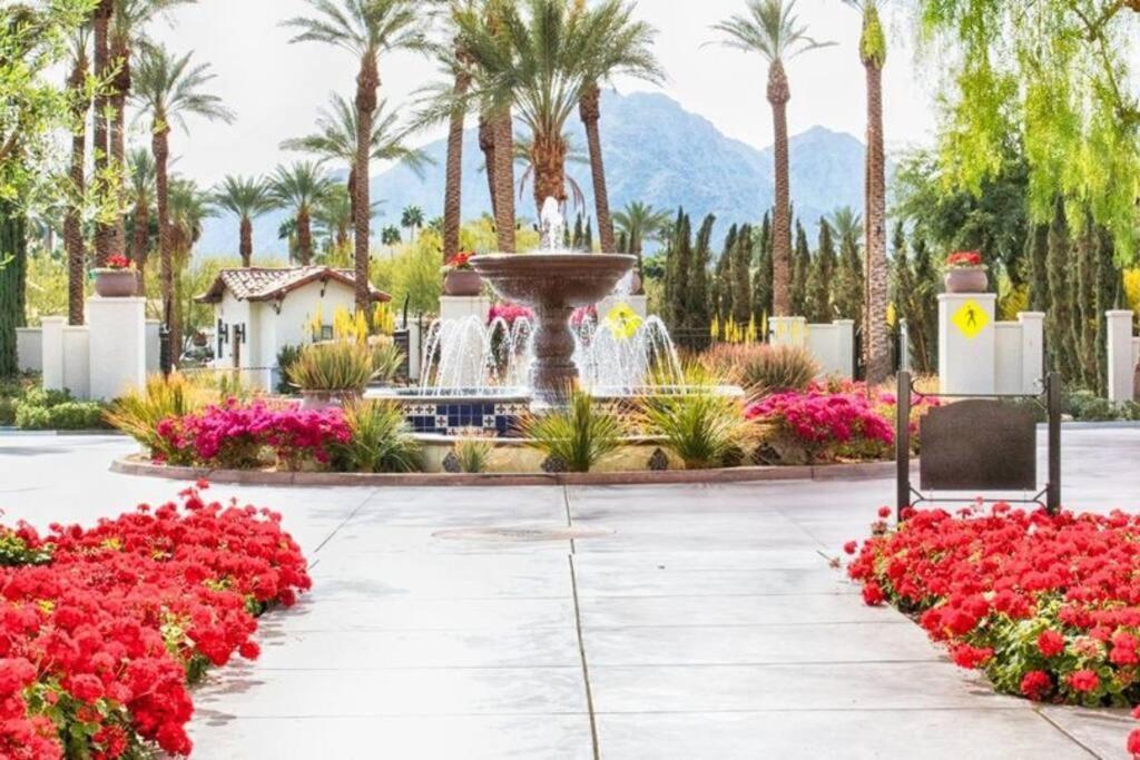 Legacy Villas: Spacious 3-Bed Villa with Pool Access and Entertainment La Quinta Exterior photo
